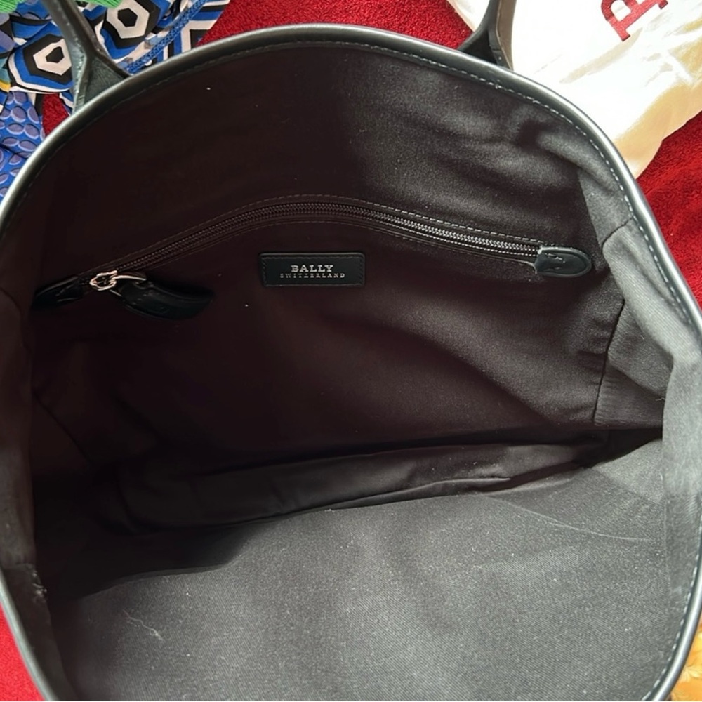 Bally Stylish Black and PinkTote Bag  Excellent Condition - Picture 4 of 8